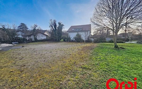 Terrain à vendre    Saint-Julien-en-Genevois