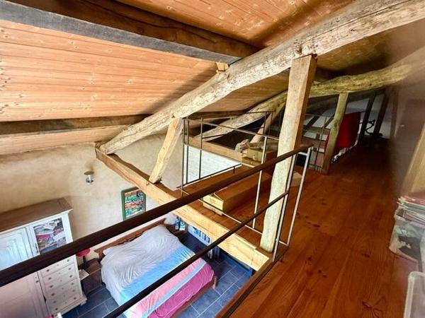 En exclusivité - A 5 min de Vic-Fezensac - Superbe Gasconne avec appartement et grange