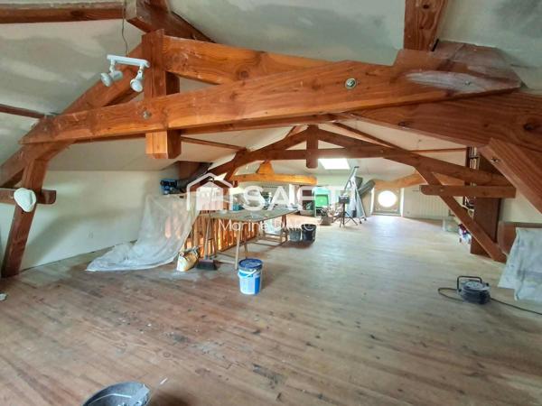 Maison de caractère de 210 m²