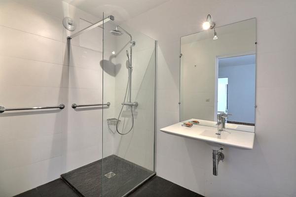 APPARTEMENT / TERRASSE