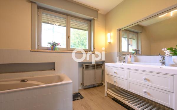 Maison à vendre    6 pièces •  Louvroil