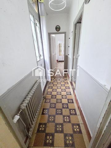 Corps de ferme à rénover  Axe Saint - Quentin / Laon à la campagne proche toutes commodités et autoroute A26