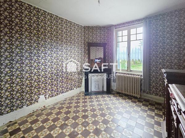 Corps de ferme à rénover  Axe Saint - Quentin / Laon à la campagne proche toutes commodités et autoroute A26