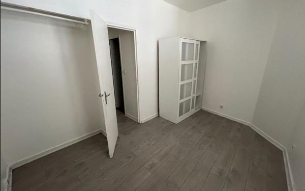 Immeuble à vendre    18 pièces •  Limoges