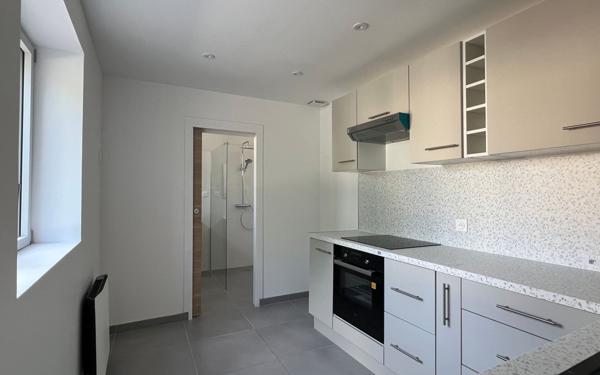 Maison à vendre    4 pièces • 69 m2 Jouy-le-Châtel