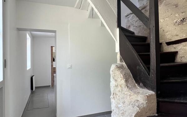 Maison à vendre    4 pièces • 69 m2 Jouy-le-Châtel