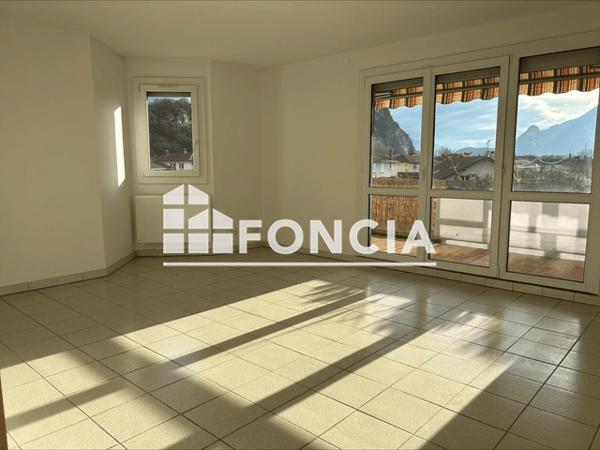 Location Appartement 3 pièces 73.03 m² - 4 ALLEE DU LAC BLANC Claix 38640