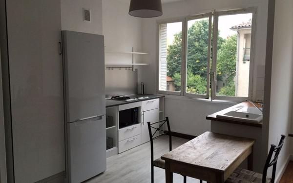 Appartement à louer    2 pièces • 46,81 m2 Lyon 4