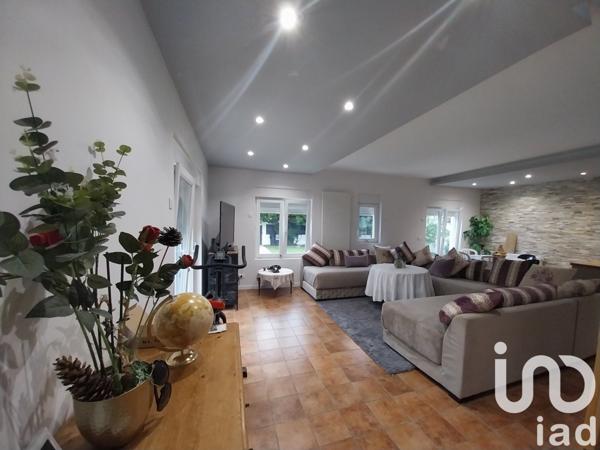 Maison à vendre 6 pièces 123 m² Vaires-sur-Marne