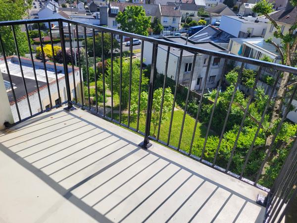 Appartement
         1 pièce
        - 36 m² 85 000 € *
