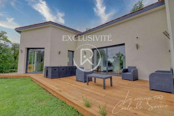 Maison
         7 pièces
        - 147 m²