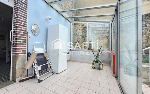 Maison de bourg 2 chambres beau potentiel d’agrandissement