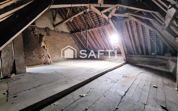 Maison de bourg 2 chambres beau potentiel d’agrandissement