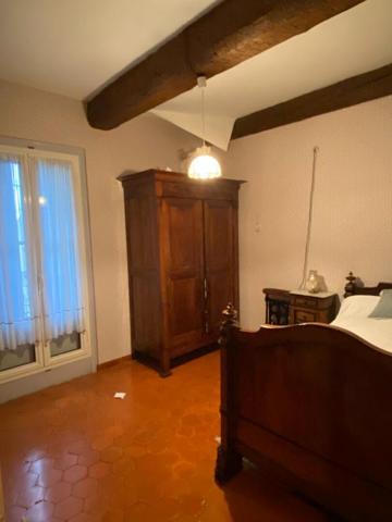 Maison Vigneronne comprenant un T8 et un T3 sur parcelle de 1520m²