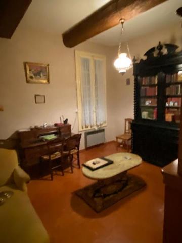 Maison Vigneronne comprenant un T8 et un T3 sur parcelle de 1520m²