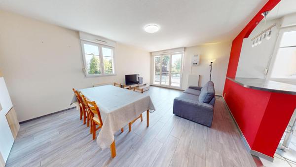 À vendre Appartement 4 pièces de 82 m² avec balcon et garage à Village-Neuf proche de Huningue