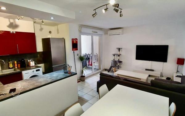 Appartement à vendre    2 pièces •  Istres