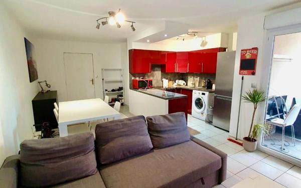 Appartement à vendre    2 pièces •  Istres