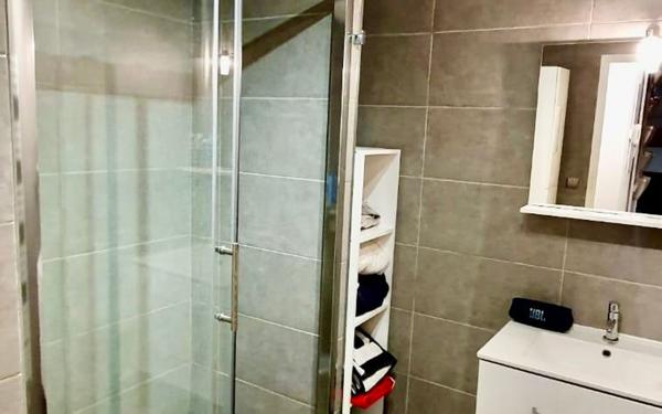 Appartement à vendre    2 pièces •  Istres
