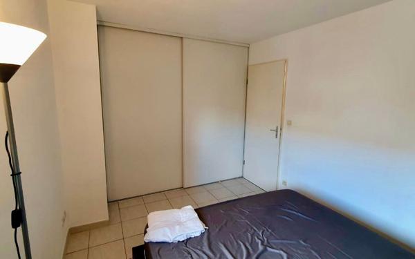 Appartement à vendre    2 pièces •  Istres