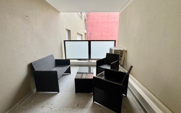 Appartement à vendre    2 pièces •  Istres