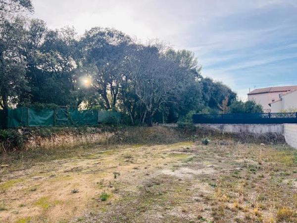 Terrain à vendre |  Clapiers |  400 m²