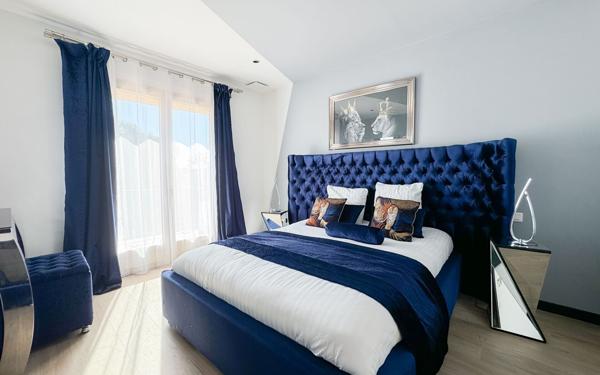 Maison à vendre    5 pièces •  Nîmes