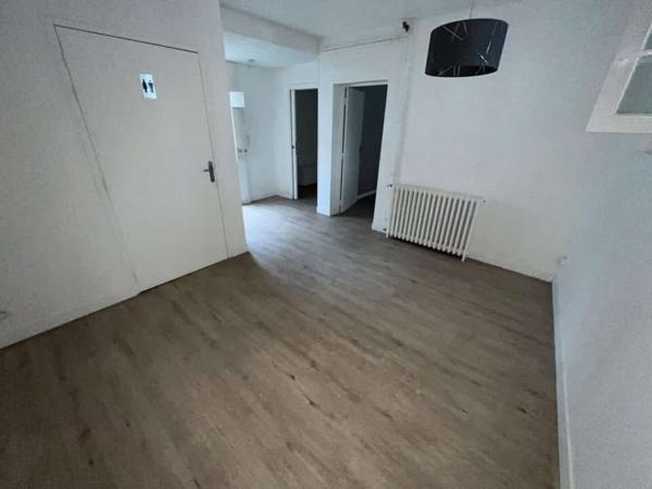 À LOUER ? Local professionnel / commercial de 50 m² ? Emplacement stratégique à Meaux