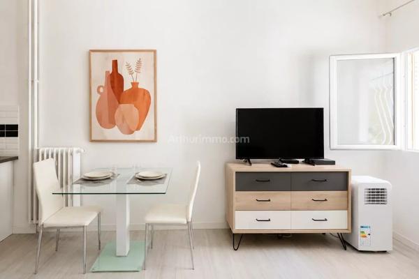Vente                                                      Appartement
                        
                     1 pièces                      24 m2                     à Nice