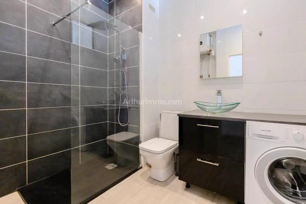Vente                                                      Appartement
                        
                     1 pièces                      24 m2                     à Nice