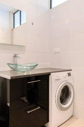 Vente                                                      Appartement
                        
                     1 pièces                      24 m2                     à Nice