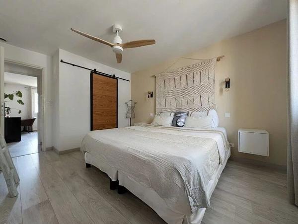 Vente                                                      Maison
                        
                     4 pièces                      98 m2                     à Istres