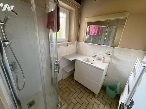 Maison avec dépendances 