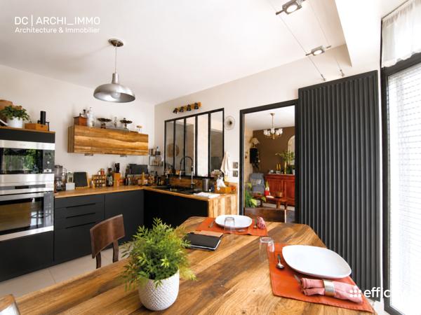 Maison
         9 pièces
        - 201 m² Exclusivité 349 000 € *