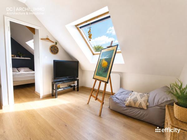 Maison
         9 pièces
        - 201 m² Exclusivité 349 000 € *