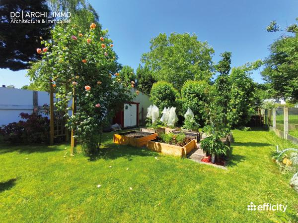 Maison
         9 pièces
        - 201 m² Exclusivité 349 000 € *