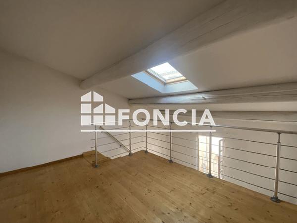 Location Maison 2 pièces 32.95 m² - 2BIS RUE DES MACONS Uzes 30700