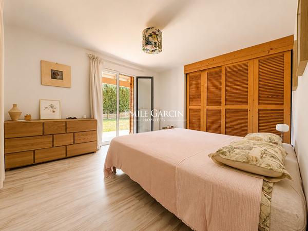 À vendre - Maison  - Ahetze - avec piscine, annexe et dépendances