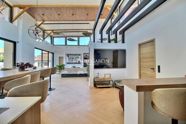 A vendre - Maison contemporaine avec piscine - Anglet Cinq Cantons