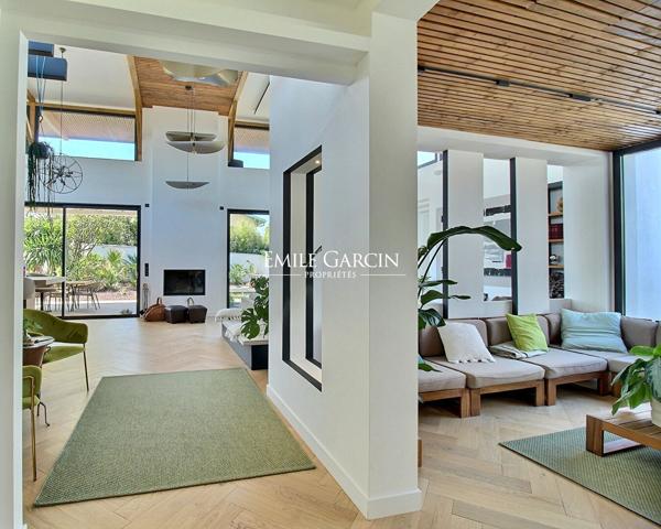 A vendre - Maison contemporaine avec piscine - Anglet Cinq Cantons