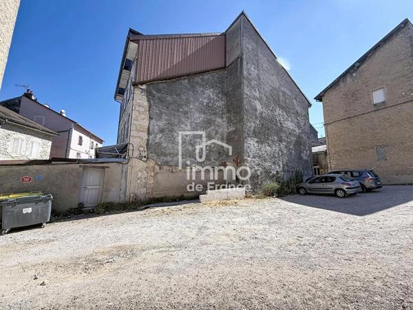 Immeuble à vendre à Oyonnax (01100)