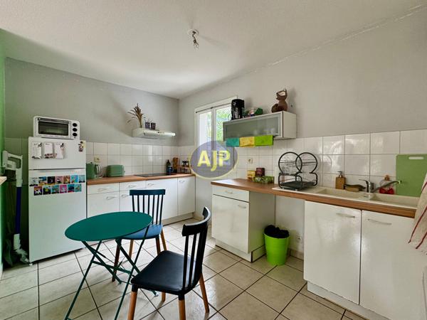 Appartement à vendre Saint Vincent De Tyrosse - 2 pièces, 37m² avec 1 chambre(s) à 120 000€ - AJP Horizons Capbreton