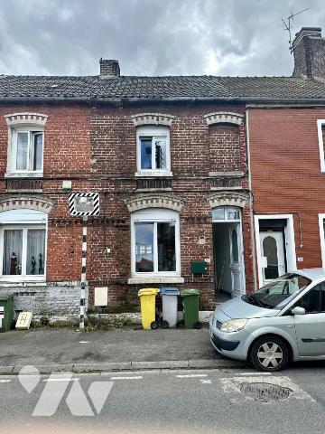 A VENDRE A WAZIERS : MAISON 1930 EN BON ETAT 3CH JARDIN AVEC PASSAGE MOTO 