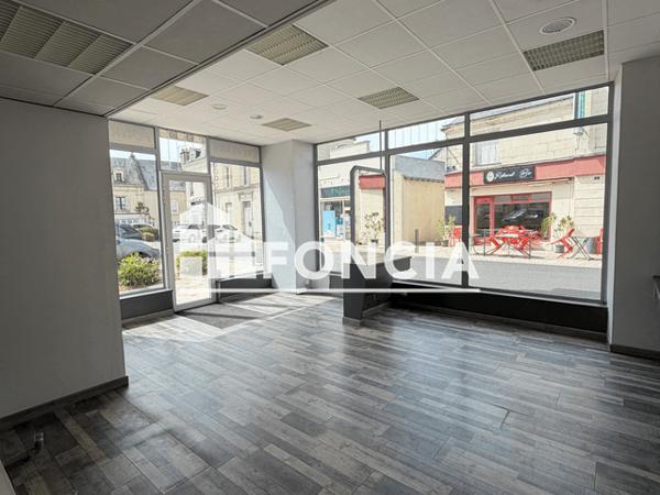 Location Local commercial 2 pièces 40 m² - 7 PLACE DES DEPORTES Chouze Sur Loire 37140