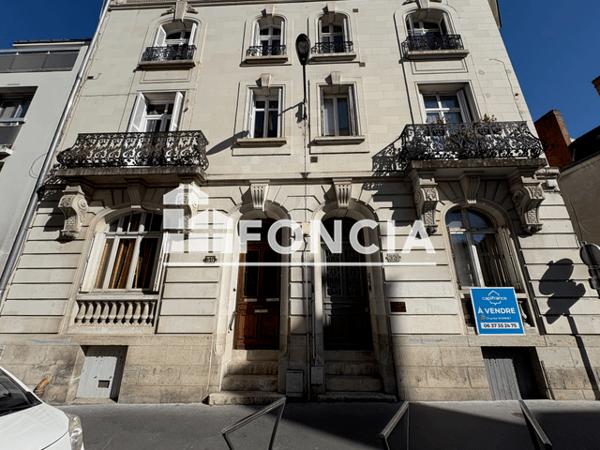 Location Studio meublé 42.47 m² - Tours 37000