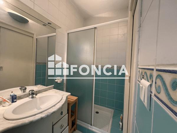 Location Studio meublé 42.47 m² - Tours 37000