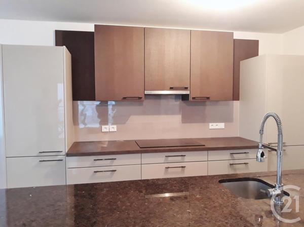 Appartement F4 à vendre  4 pièces - 87,31 m2 FERNEY VOLTAIRE - 01