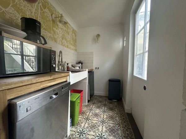 PROPRIÉTÉ BOURGEOISE DE CENTRE VILLE