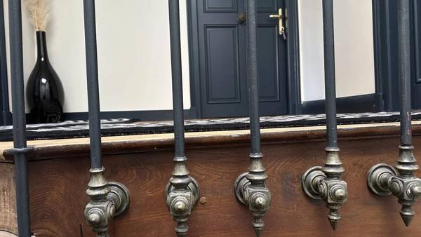 PROPRIÉTÉ BOURGEOISE DE CENTRE VILLE