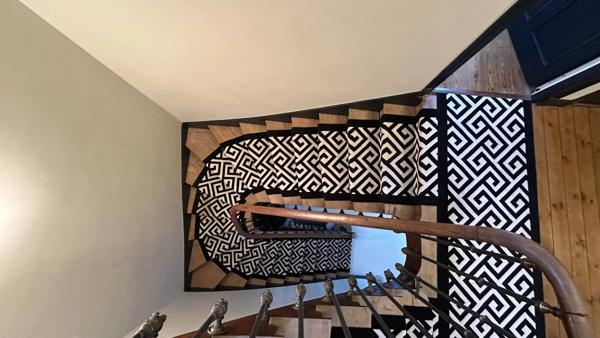 PROPRIÉTÉ BOURGEOISE DE CENTRE VILLE